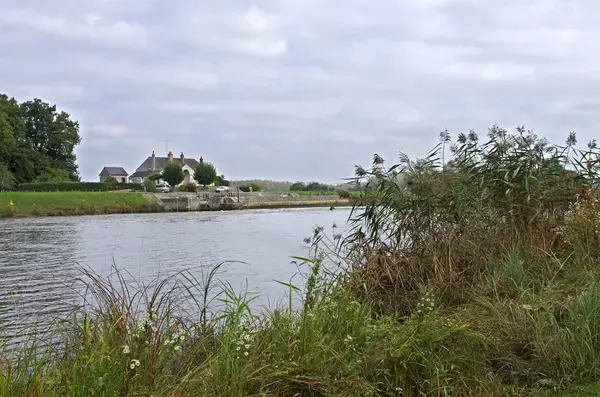 Abri Piscine Rétractable Spécialiste abri de piscine Bléré