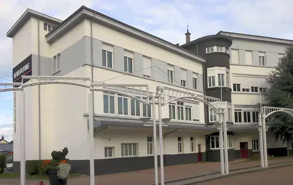 Abri Piscine Rétractable Spécialiste abri de piscine Golbey