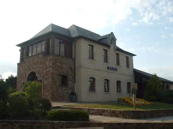 Abri Piscine Rétractable Spécialiste abri de piscine Luc-la-Primaube