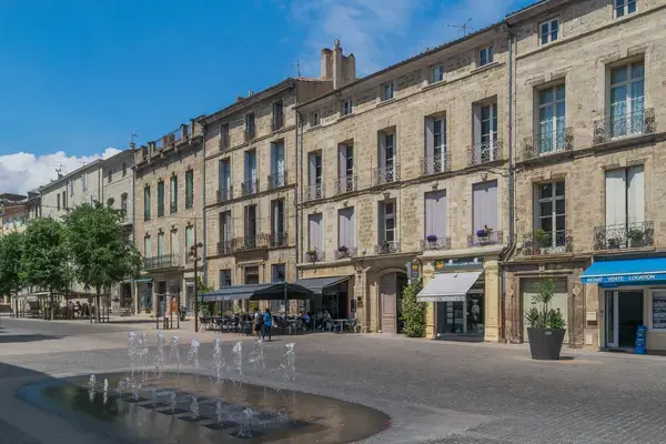 Abri Piscine Rétractable Spécialiste abri de piscine Pézenas
