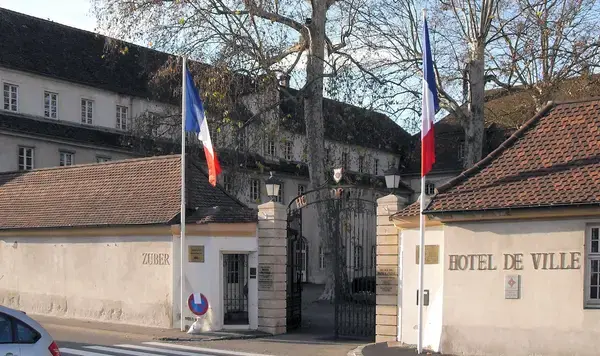 Abri Piscine Rétractable Spécialiste abri de piscine Rixheim