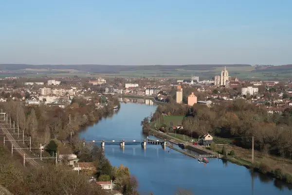 Abri Piscine Rétractable Spécialiste abri de piscine Sens