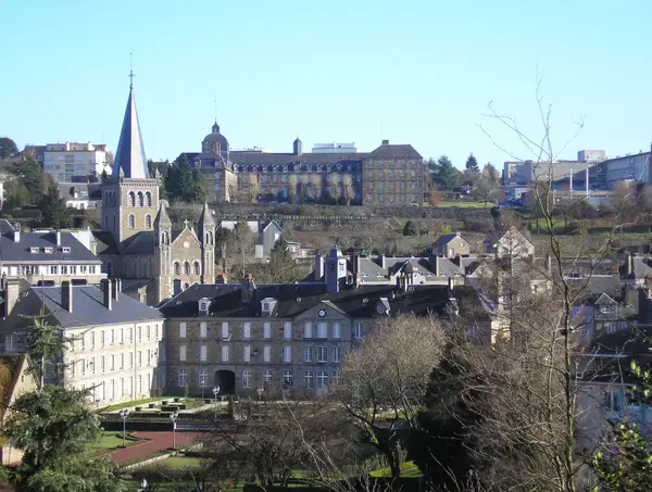 Abri Piscine Rétractable Spécialiste abri de piscine Vire Normandie